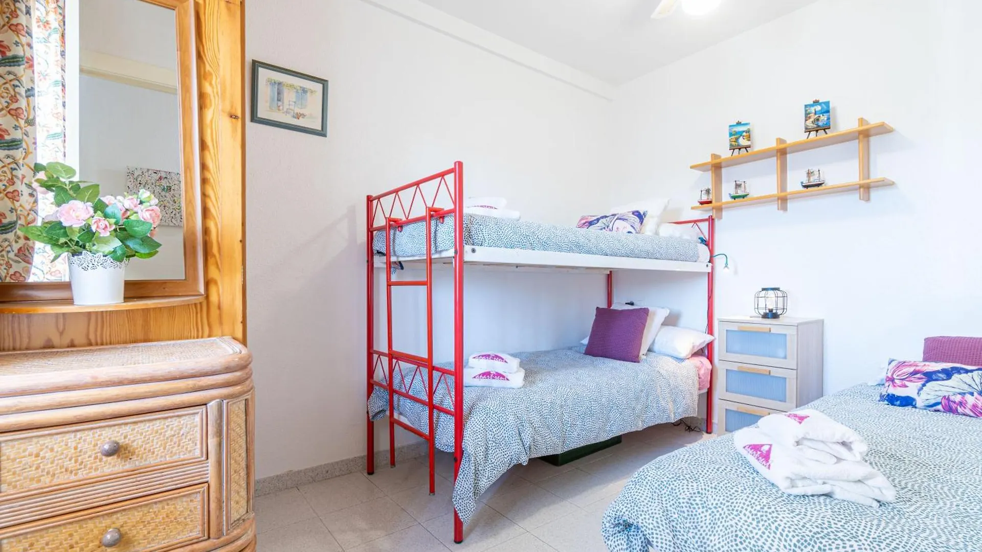 Apart-Rent Apartamento Sant Maurici 0136 Empuriabrava 0*,  Spanyolország